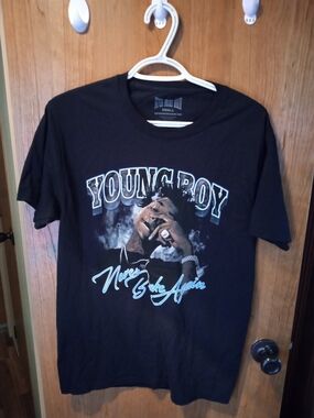 Black Graphic Short Sleeve Tee - YoungBoy Inspired Crewneck